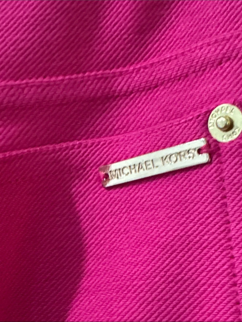 Michael Kors Bright Pink Ponte jeggings with Gold Accents B15